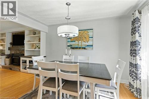 2224 Ghent Avenue, Burlington, ON - Indoor Photo Showing Dining Room
