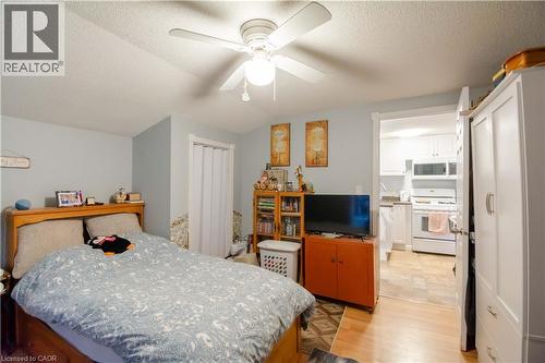 610 Elm Street, Port Colborne, ON - Indoor Photo Showing Bedroom