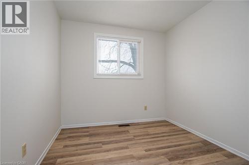 60 Hahn Avenue, Cambridge, ON - Indoor Photo Showing Other Room
