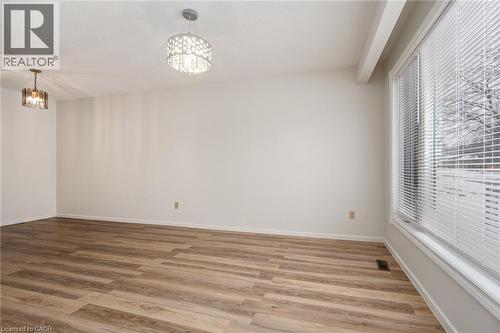 60 Hahn Avenue, Cambridge, ON - Indoor Photo Showing Other Room