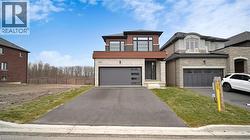 231 ALESSIO Drive  Hamilton, ON L9B 0K4