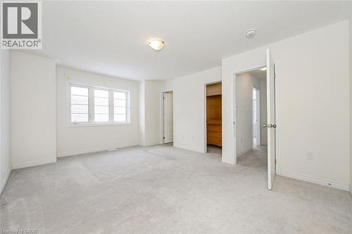 3923 Koenig Road, Burlington, ON - Indoor Photo Showing Other Room