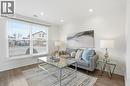 190 Mead Avenue, Hamilton, ON  - Indoor Photo Showing Living Room 