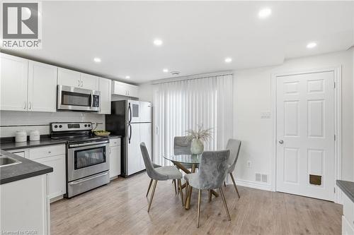 190 Mead Avenue, Hamilton, ON - Indoor Photo Showing Kitchen With Stainless Steel Kitchen