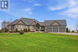 6 MACNEIL Court  Brantford, ON N3S 0G3