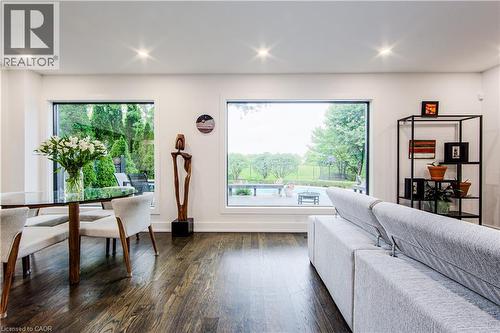 1319 Greeneagle Drive, Oakville, ON - Indoor