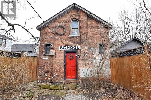 5 Chatham Street, Hamilton, ON - Outdoor