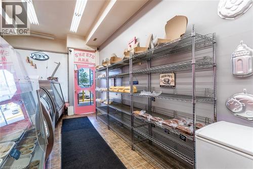 2049 Mount Forest Drive, Burlington, ON 