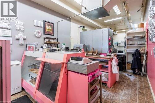 2049 Mount Forest Drive, Burlington, ON 