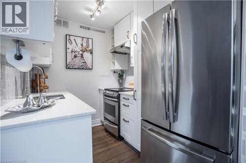 141 Catharine Street Unit# 204, Hamilton, ON - Indoor Photo Showing Kitchen