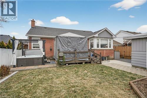 100 Ferndale Avenue, Hamilton, ON - Outdoor