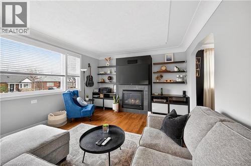 100 Ferndale Avenue, Hamilton, ON - Indoor Photo Showing Living Room With Fireplace
