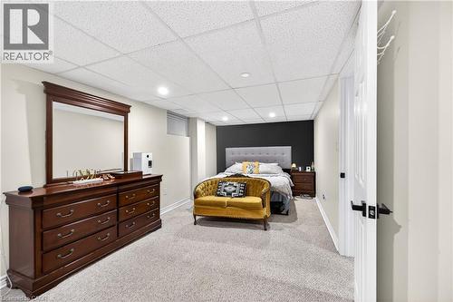 100 Ferndale Avenue, Hamilton, ON - Indoor Photo Showing Bedroom