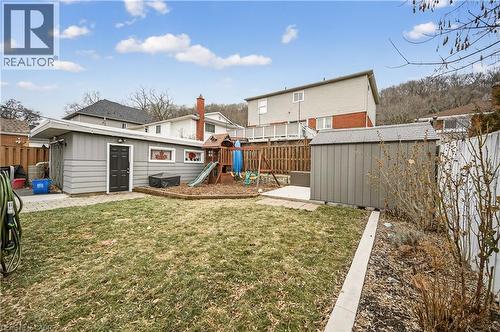 100 Ferndale Avenue, Hamilton, ON - Outdoor