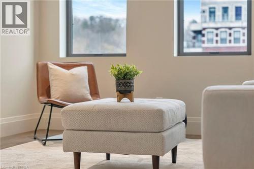 7 Grand River Street N Unit# 202, Paris, ON - Indoor