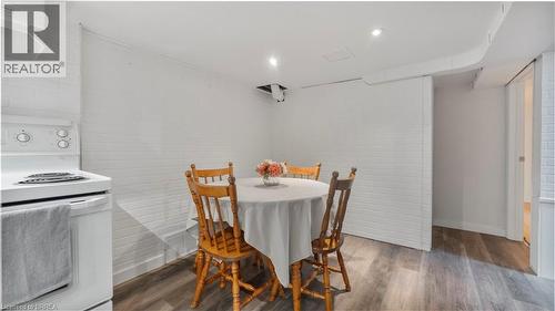 69 Lyons Avenue, Brantford, ON - Indoor Photo Showing Dining Room