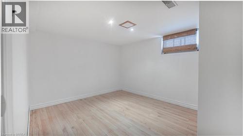 69 Lyons Avenue, Brantford, ON - Indoor Photo Showing Other Room