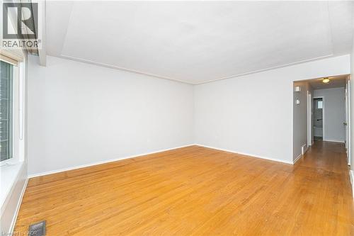 7 Maitland Avenue, Hamilton, ON - Indoor Photo Showing Other Room