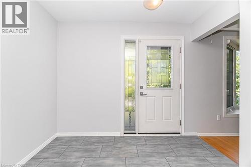7 Maitland Avenue, Hamilton, ON - Indoor Photo Showing Other Room