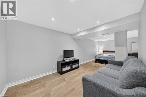 Bedroom featuring light wood finished floors and recessed lighting - 421 East 36Th Street, Hamilton, ON - Indoor