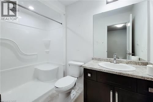 30 Times Square Boulevard Unit# 228, Stoney Creek, ON - Indoor Photo Showing Bathroom