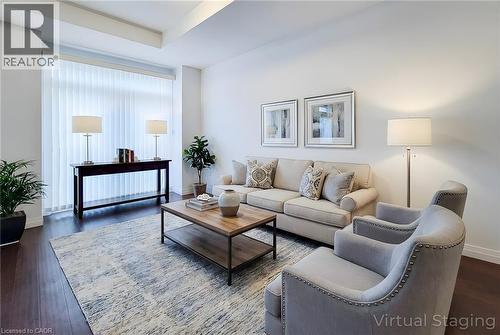 30 Times Square Boulevard Unit# 228, Stoney Creek, ON - Indoor Photo Showing Living Room
