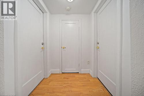 82 Whitney Avenue, Hamilton, ON - Indoor Photo Showing Other Room