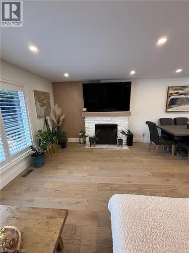 23 West Hampton Road, St. Catharines, ON - Indoor With Fireplace
