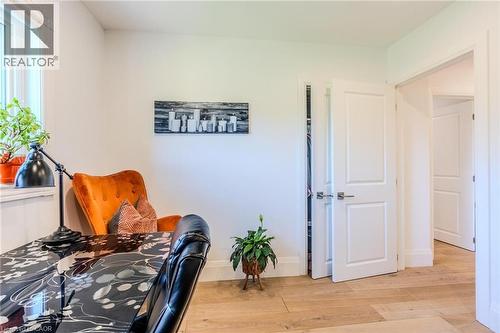 23 West Hampton Road, St. Catharines, ON - Indoor Photo Showing Other Room