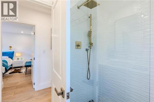 23 West Hampton Road, St. Catharines, ON - Indoor Photo Showing Bathroom