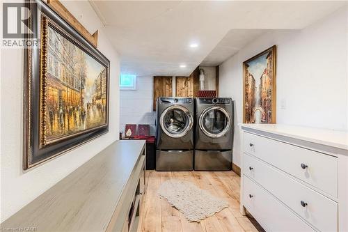 23 West Hampton Road, St. Catharines, ON - Indoor Photo Showing Laundry Room