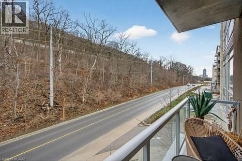 479 Charlton Avenue E Unit# 209, Hamilton, ON - Outdoor