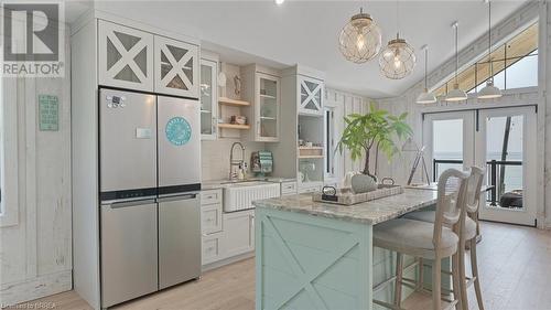 33 Cedar Drive, Turkey Point, ON - Indoor Photo Showing Kitchen With Upgraded Kitchen