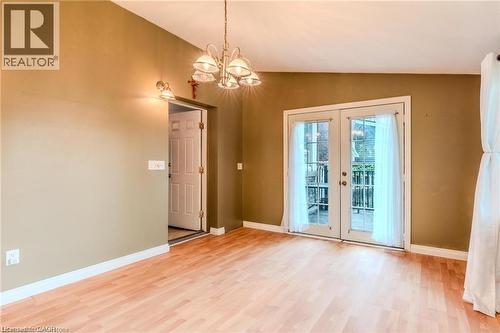 95 Paradise Road N, Hamilton, ON - Indoor Photo Showing Other Room