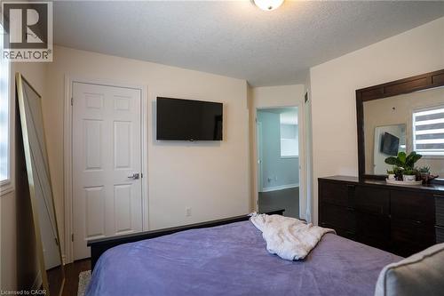 2427 Asima Drive, London, ON - Indoor Photo Showing Bedroom