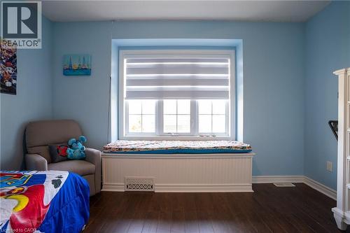 2427 Asima Drive, London, ON - Indoor Photo Showing Bedroom