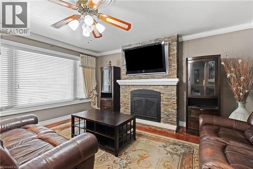 35 Chantler Road, Welland, ON - Indoor Photo Showing Living Room With Fireplace