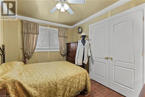 35 Chantler Road, Welland, ON - Indoor Photo Showing Bedroom