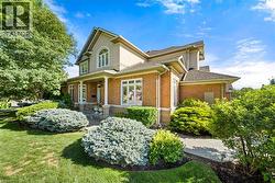 4165 STONEBRIDGE Crescent  Burlington, ON L7M 4N2