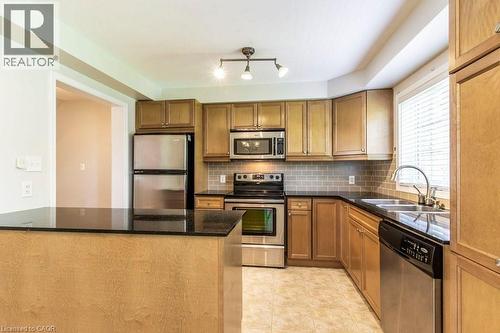 470 Beach Boulevard Unit# 8, Hamilton, ON - Indoor Photo Showing Kitchen With Double Sink