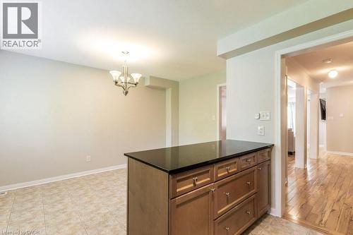 470 Beach Boulevard Unit# 8, Hamilton, ON - Indoor Photo Showing Other Room