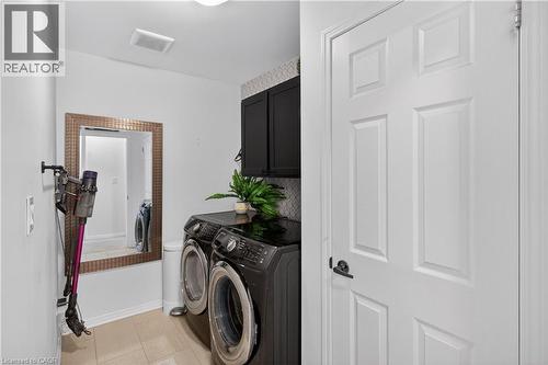 50 Kelso Drive, Caledonia, ON - Indoor Photo Showing Laundry Room