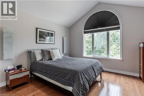 1400 Tamworth Court, Burlington, ON - Indoor Photo Showing Bedroom