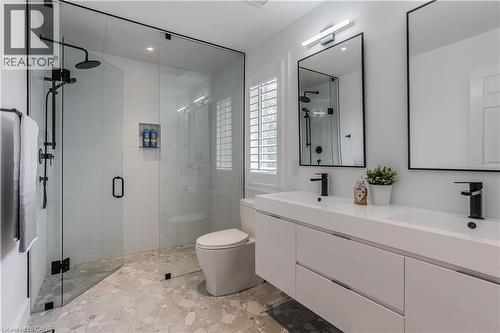 1400 Tamworth Court, Burlington, ON - Indoor Photo Showing Bathroom