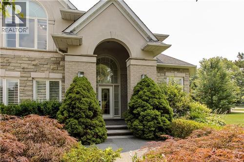 1400 Tamworth Court, Burlington, ON - Outdoor