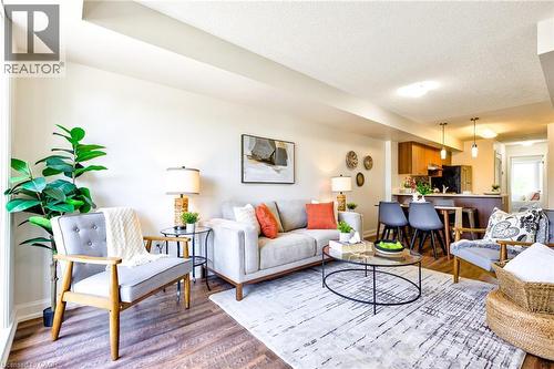 350 FISHER MILLS Road Unit# 28  Cambridge, ON N3C 4N5