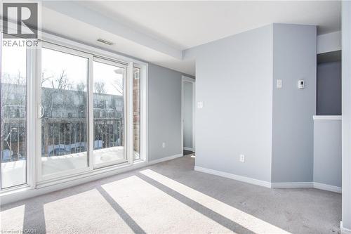 234 Rachel Crescent Unit# E, Kitchener, ON - Indoor Photo Showing Other Room