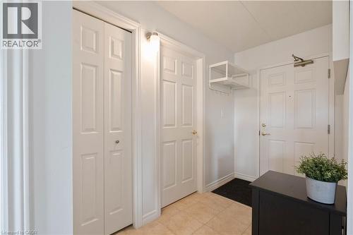 4450 Fairview Street Unit# 304, Burlington, ON - Indoor Photo Showing Other Room