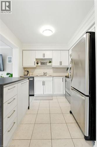 247 Fall Fair Way, Binbrook, ON - Indoor Photo Showing Kitchen