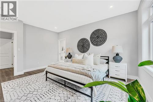 28 Norwich Street W, Guelph, ON - Indoor Photo Showing Bedroom